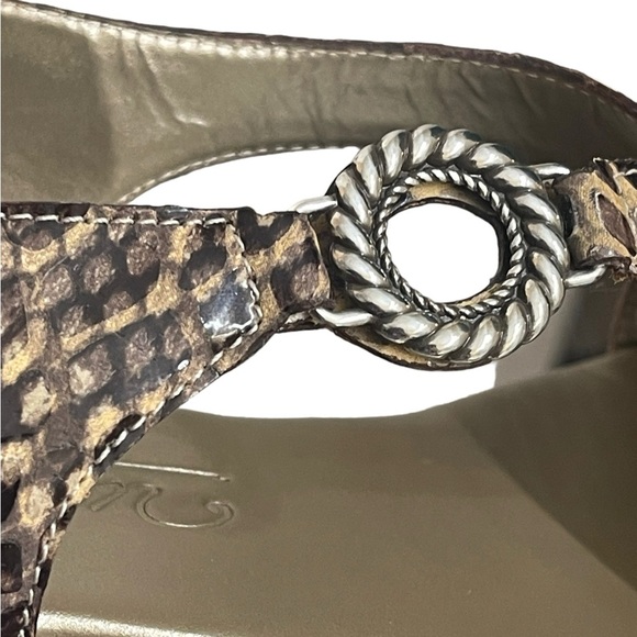 Brighton Coast Slingback Flat
Sandals Multicolor Snake Print Slip Ons 7.5M - Picture 12 of 16